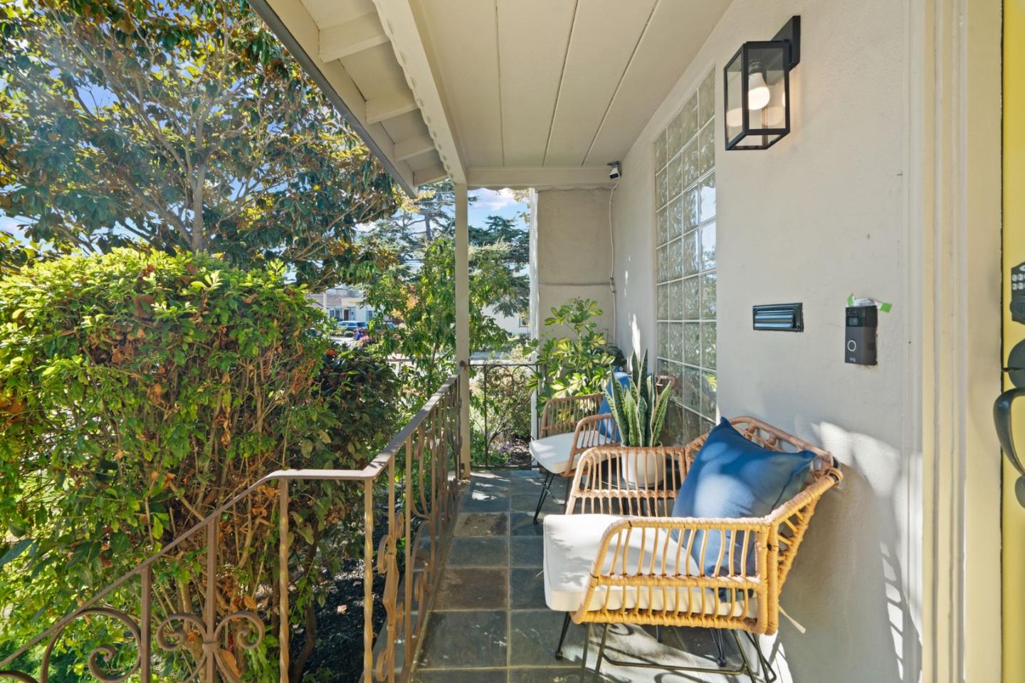 Detail Gallery Image 6 of 44 For 350 Portola Dr, San Mateo,  CA 94403 - 3 Beds | 2 Baths