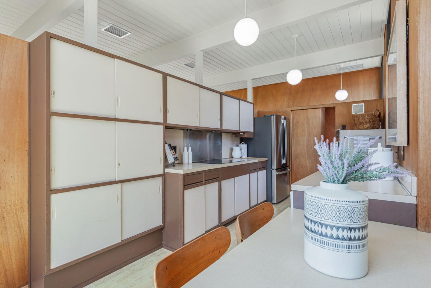 Detail Gallery Image 13 of 27 For 2104 Lexington Ave, San Mateo,  CA 94402 - 3 Beds | 2 Baths