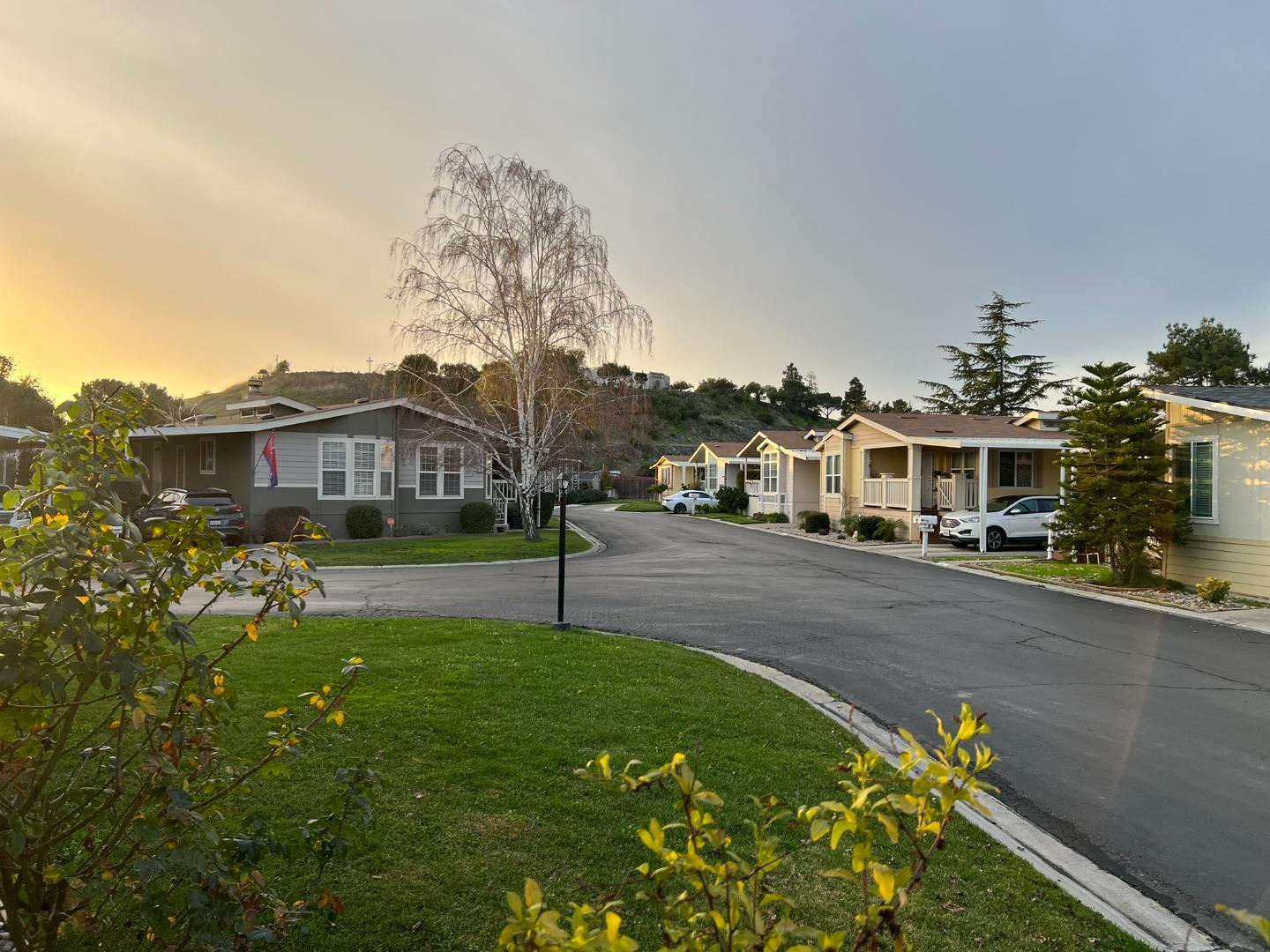 Detail Gallery Image 130 of 131 For 177 Chateau La Salle Dr #177,  San Jose,  CA 95111 - 3 Beds | 2 Baths