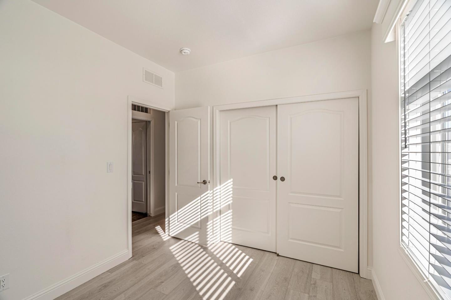 Detail Gallery Image 14 of 27 For 275 Burnett Ave #24,  Morgan Hill,  CA 95037 - 2 Beds | 2 Baths