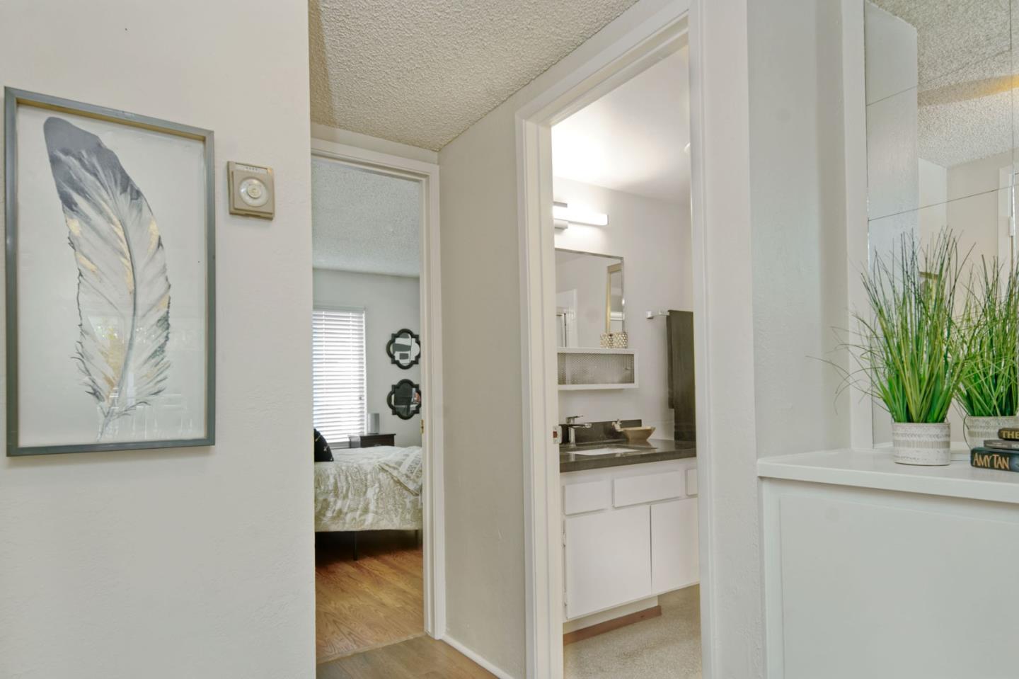 Detail Gallery Image 18 of 29 For 219 Kiely Blvd #B,  Santa Clara,  CA 95051 - 2 Beds | 2 Baths