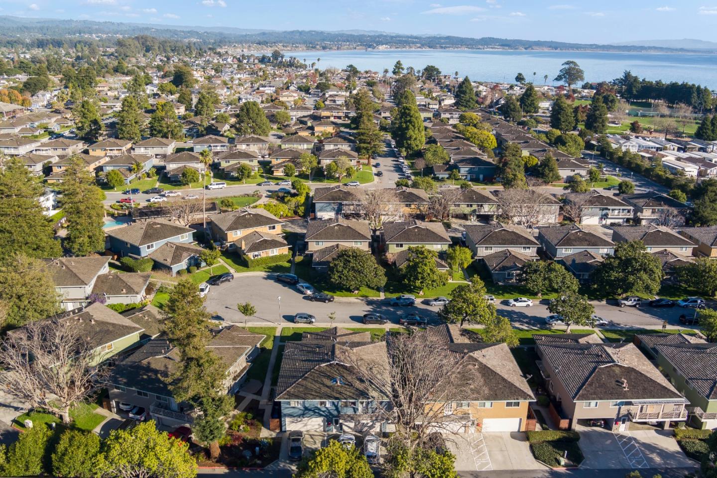 Detail Gallery Image 34 of 39 For 1415 Ruby Ct #3,  Capitola,  CA 95010 - 2 Beds | 1 Baths