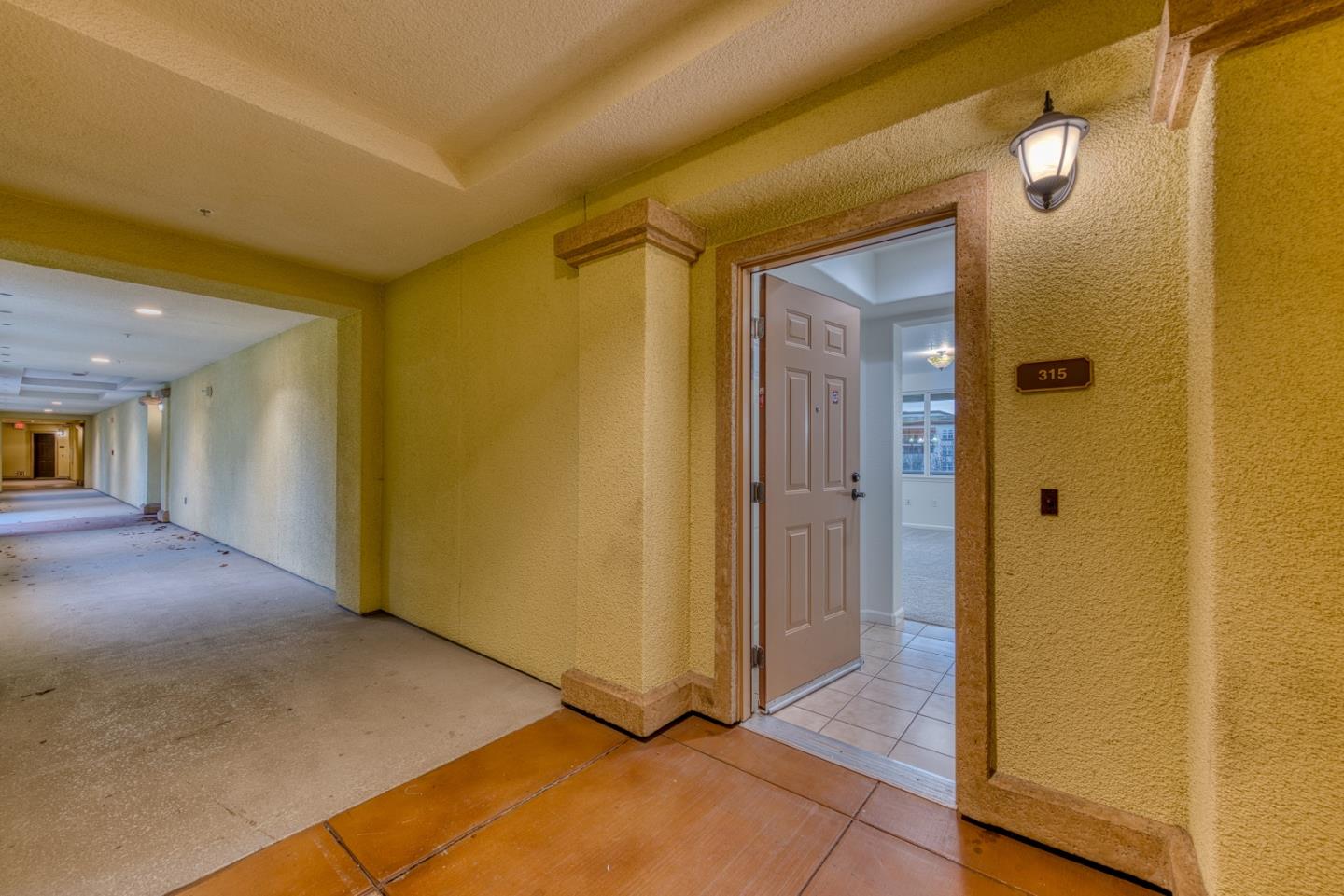 Detail Gallery Image 10 of 69 For 700 S Abel St #315,  Milpitas,  CA 95035 - 2 Beds | 2 Baths