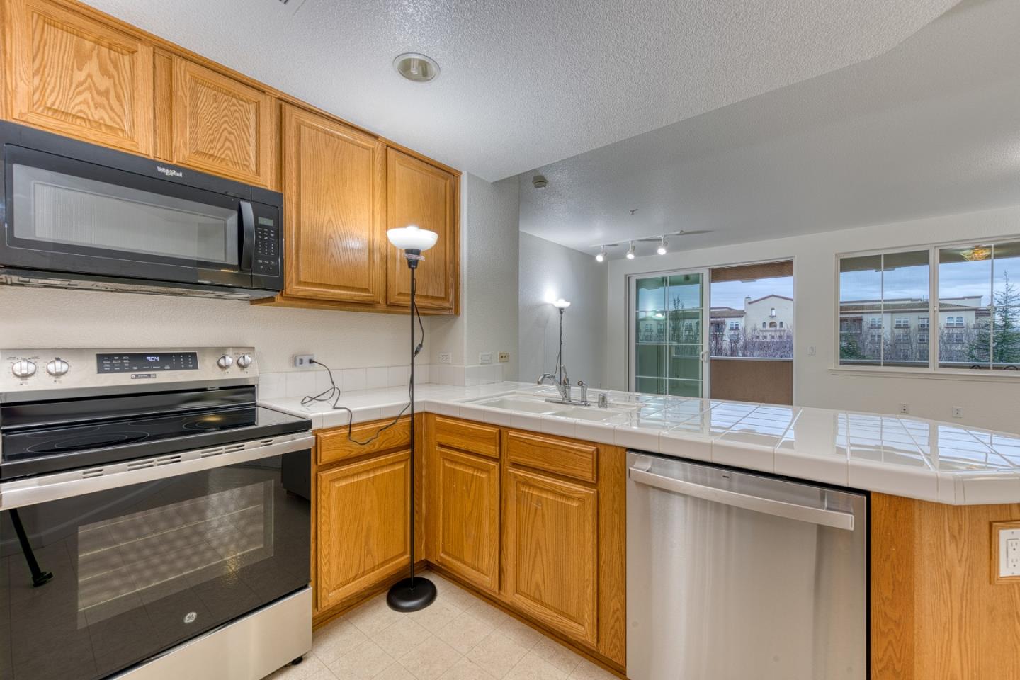 Detail Gallery Image 15 of 69 For 700 S Abel St #315,  Milpitas,  CA 95035 - 2 Beds | 2 Baths