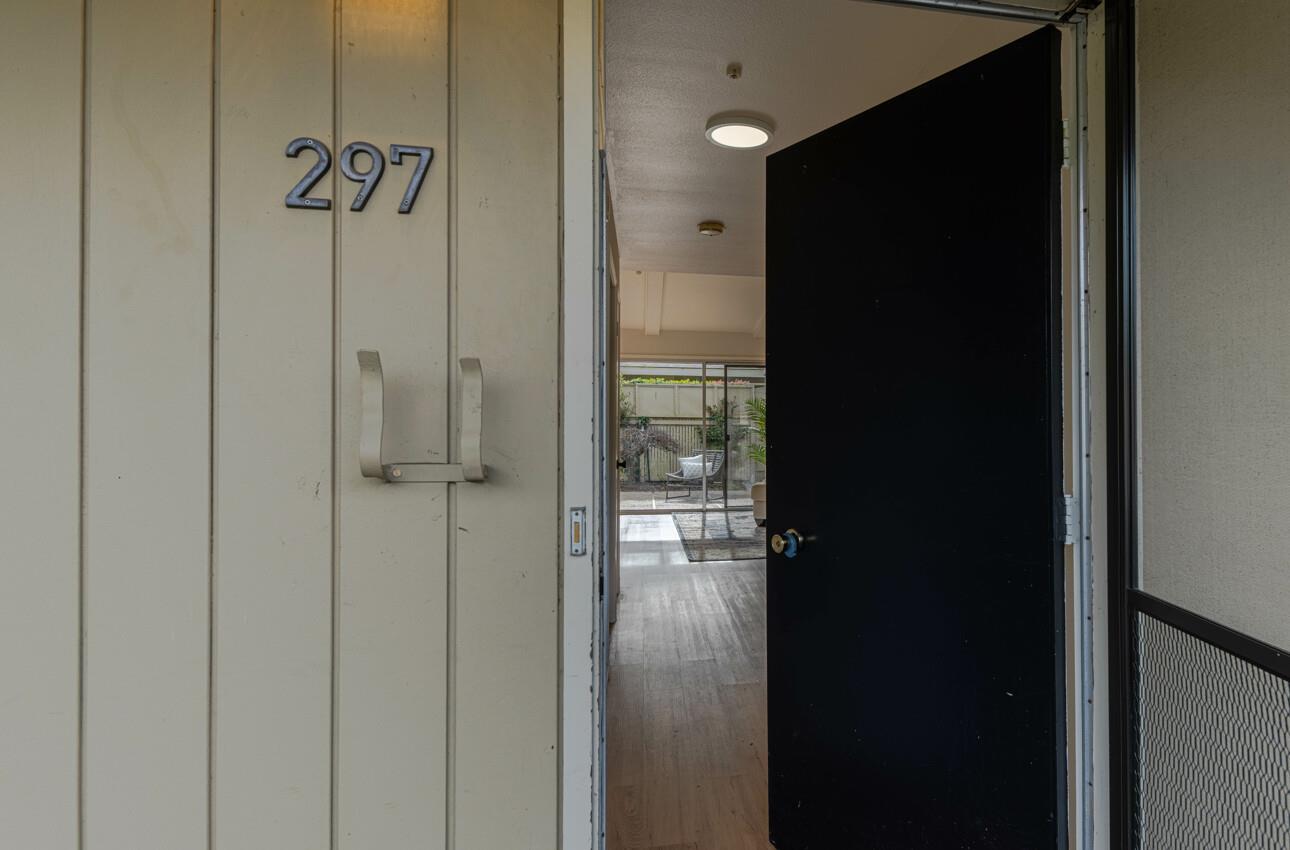 Detail Gallery Image 2 of 30 For 297 Hacienda Carmel, Carmel,  CA 93923 - 0 Beds | 1 Baths