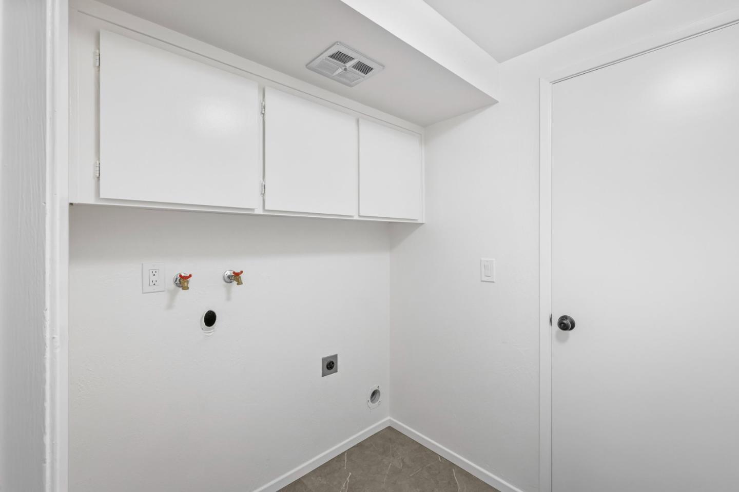 Detail Gallery Image 25 of 57 For 1145 Braemer Ct, San Jose,  CA 95132 - 4 Beds | 2/1 Baths