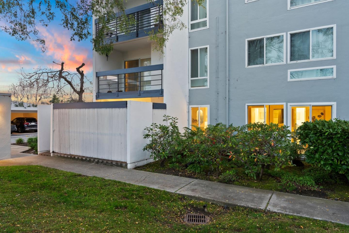 Detail Gallery Image 33 of 42 For 1025 Shell Blvd #2,  Foster City,  CA 94404 - 2 Beds | 2 Baths