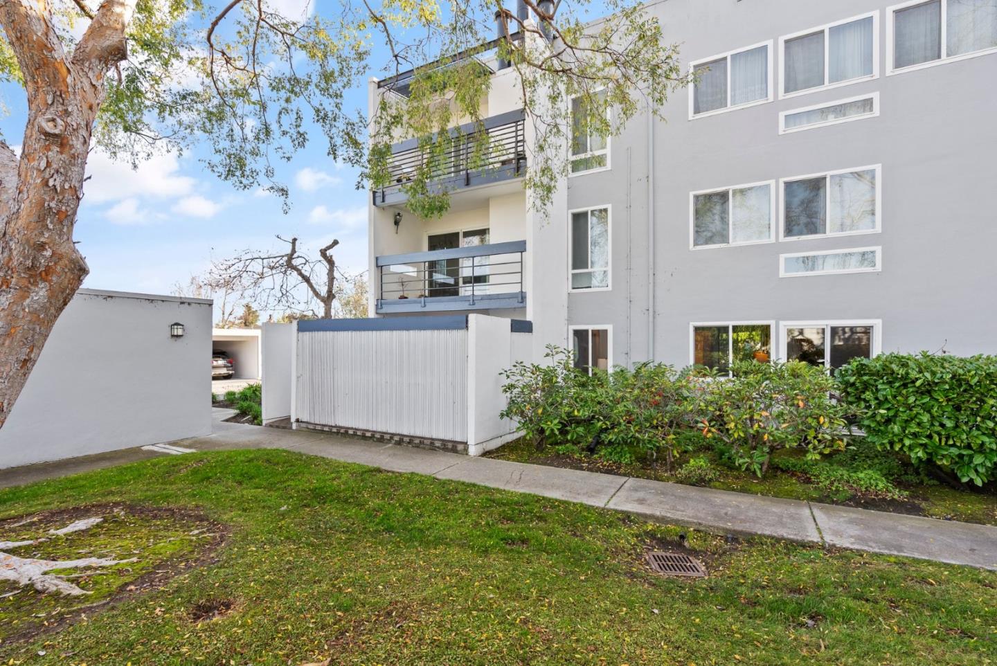 Detail Gallery Image 39 of 42 For 1025 Shell Blvd #2,  Foster City,  CA 94404 - 2 Beds | 2 Baths