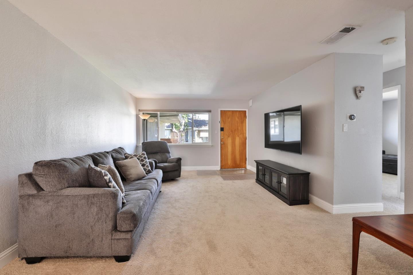 Detail Gallery Image 9 of 31 For 3598 Payne Ave #8,  San Jose,  CA 95117 - 2 Beds | 1 Baths