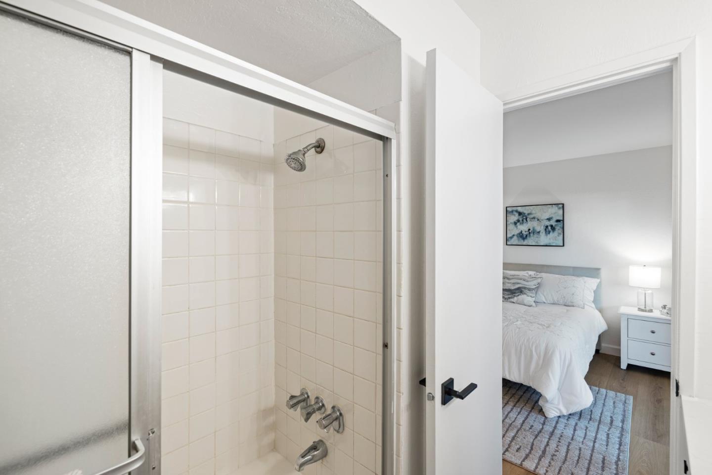 Detail Gallery Image 22 of 45 For 5101 Admiralty Ln, Foster City,  CA 94404 - 2 Beds | 2 Baths