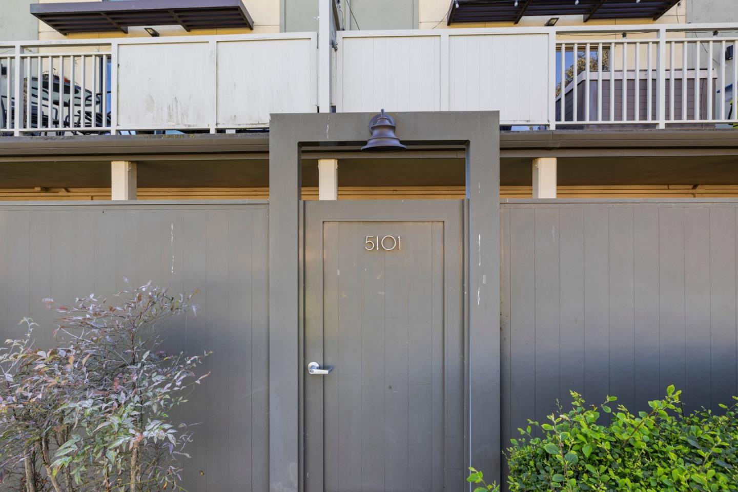 Detail Gallery Image 34 of 45 For 5101 Admiralty Ln, Foster City,  CA 94404 - 2 Beds | 2 Baths