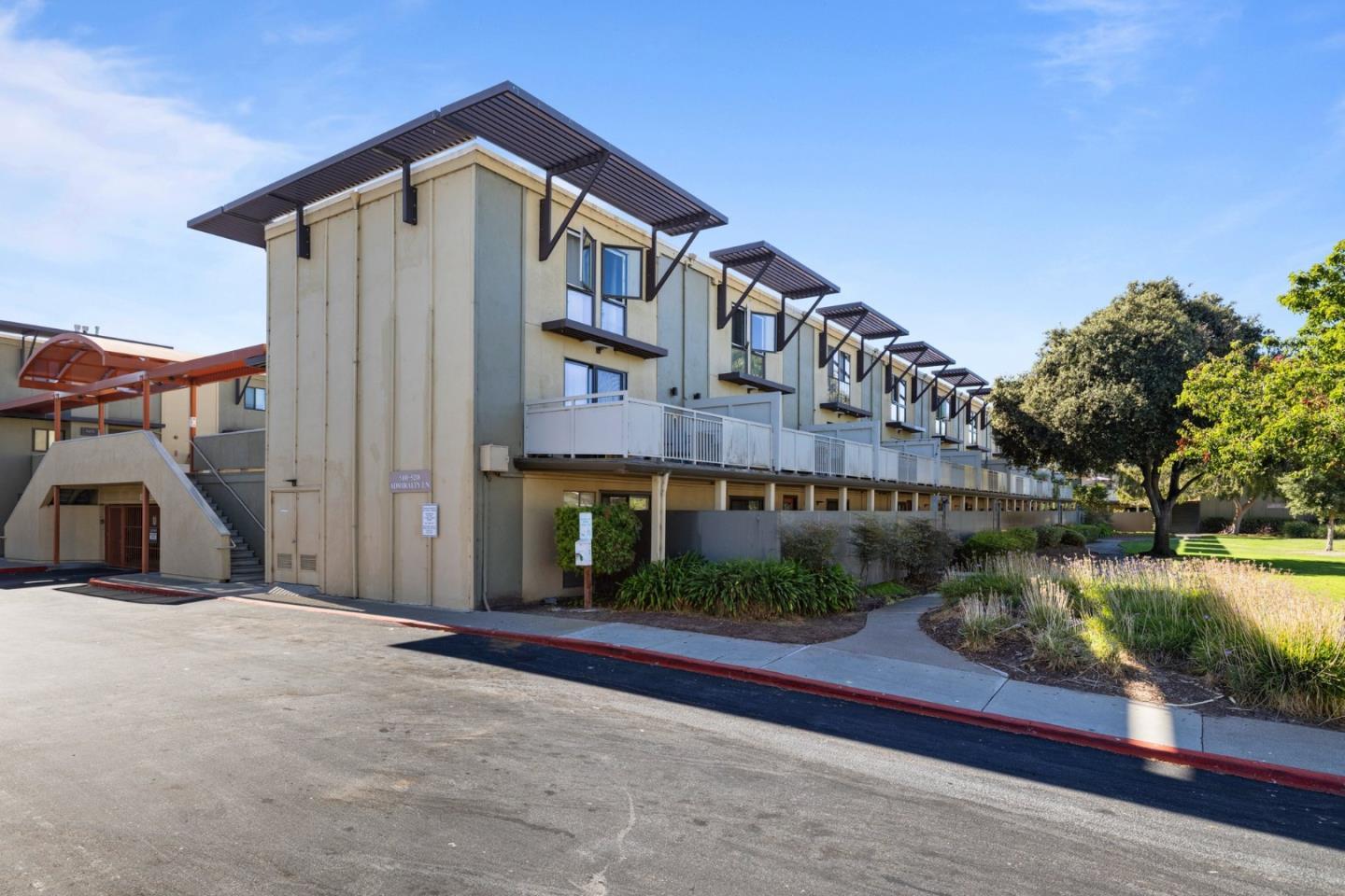 Detail Gallery Image 41 of 45 For 5101 Admiralty Ln, Foster City,  CA 94404 - 2 Beds | 2 Baths