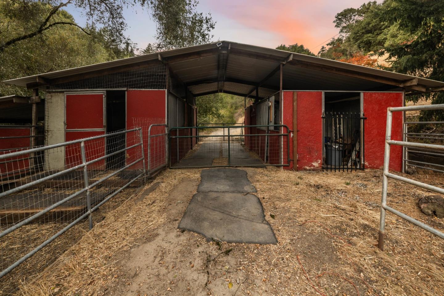 Detail Gallery Image 15 of 111 For 1600 Nelson Rd, Scotts Valley,  CA 95066 - 3 Beds | 2 Baths