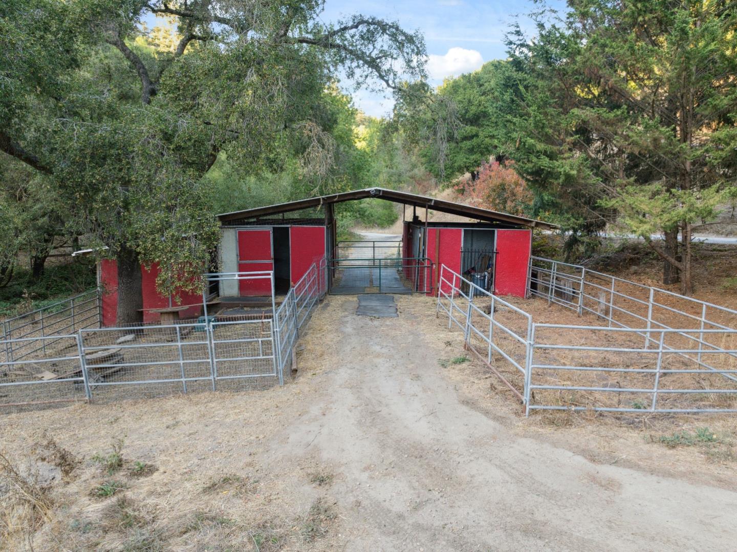 Detail Gallery Image 89 of 111 For 1600 Nelson Rd, Scotts Valley,  CA 95066 - 3 Beds | 2 Baths