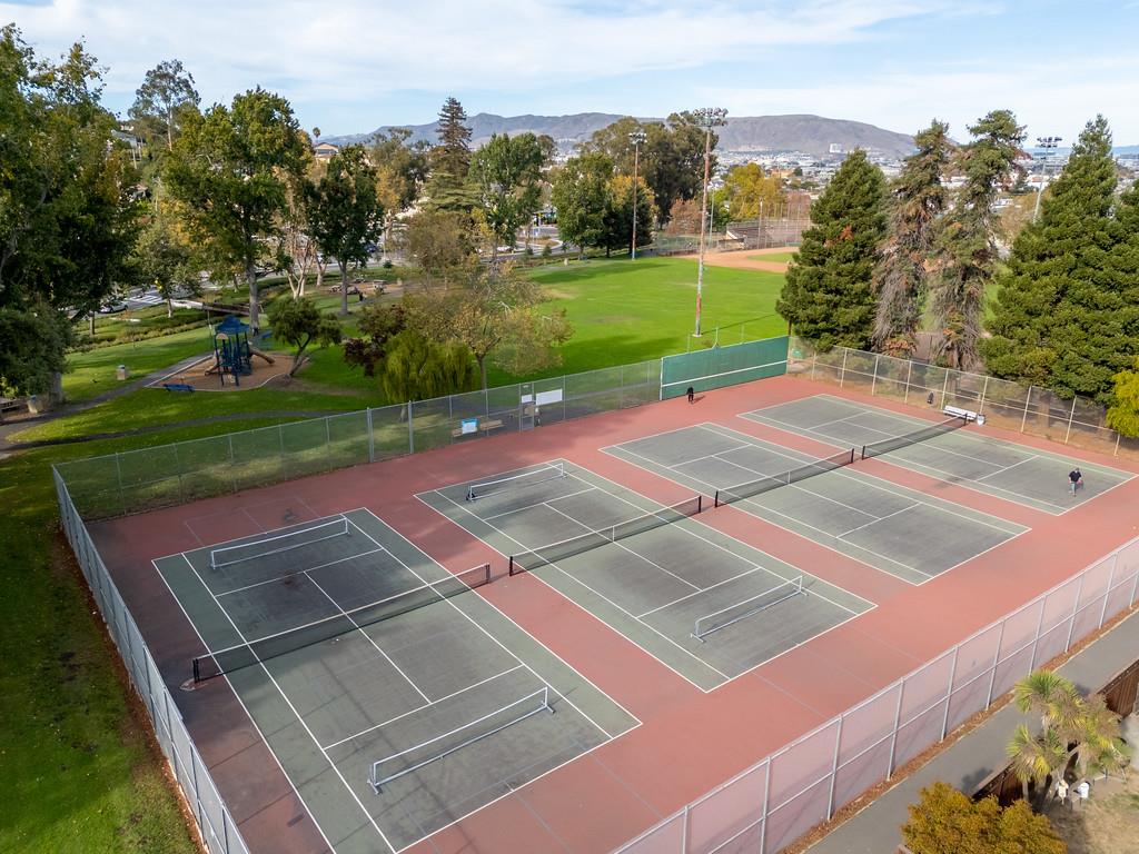 Detail Gallery Image 34 of 43 For 356 Hazel Ave, San Bruno,  CA 94066 - 4 Beds | 2 Baths