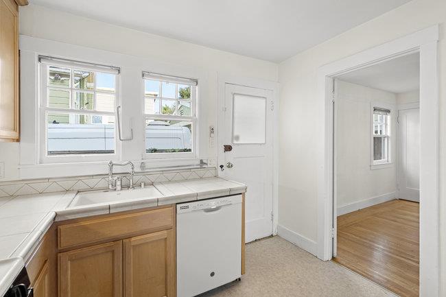 Detail Gallery Image 11 of 31 For 752 Homer Ave, Palo Alto,  CA 94301 - 2 Beds | 1 Baths