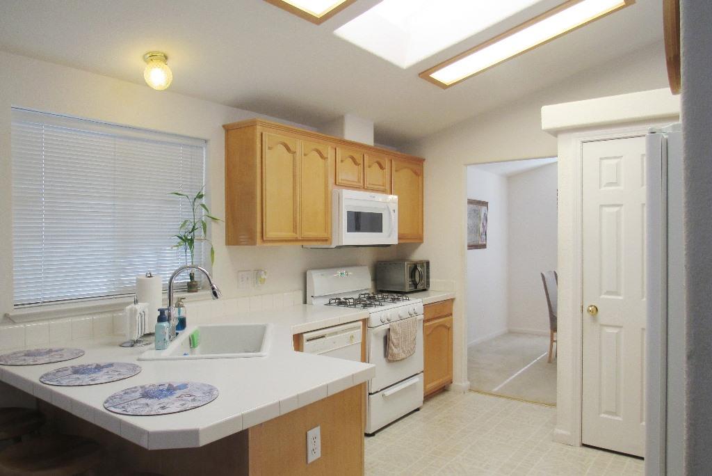 Detail Gallery Image 10 of 32 For 1225 Vienna Dr #433,  Sunnyvale,  CA 94089 - 3 Beds | 2 Baths