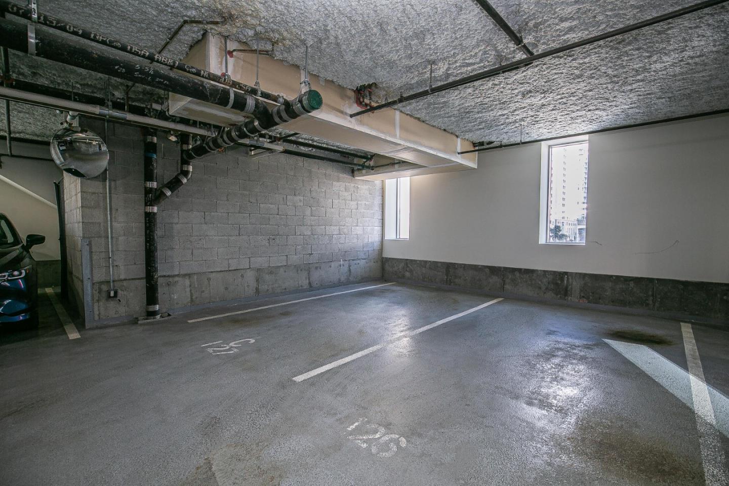 property-img