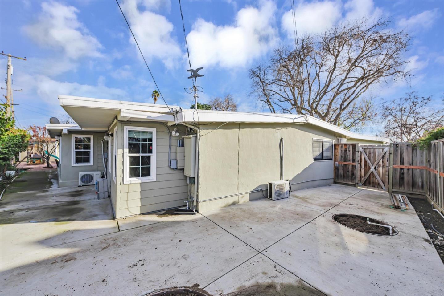 Detail Gallery Image 31 of 36 For 3361 Granada Ct, Santa Clara,  CA 95051 - 3 Beds | 2 Baths