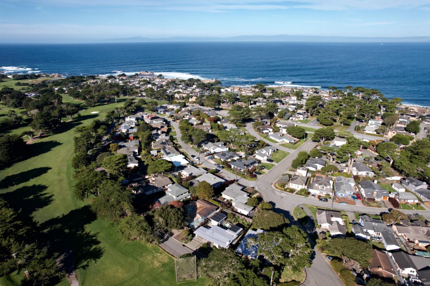 Detail Gallery Image 39 of 42 For 1118 Crest Ave, Pacific Grove,  CA 93950 - 2 Beds | 2 Baths