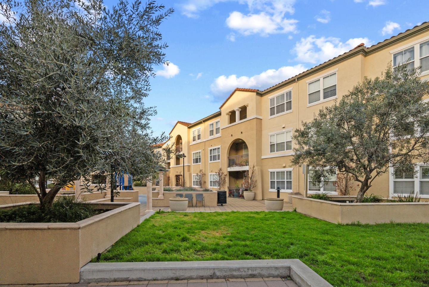 Detail Gallery Image 30 of 39 For 1883 Agnew Rd #241,  Santa Clara,  CA 95054 - 2 Beds | 2 Baths