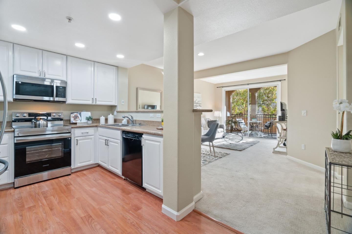 Detail Gallery Image 9 of 39 For 1883 Agnew Rd #241,  Santa Clara,  CA 95054 - 2 Beds | 2 Baths