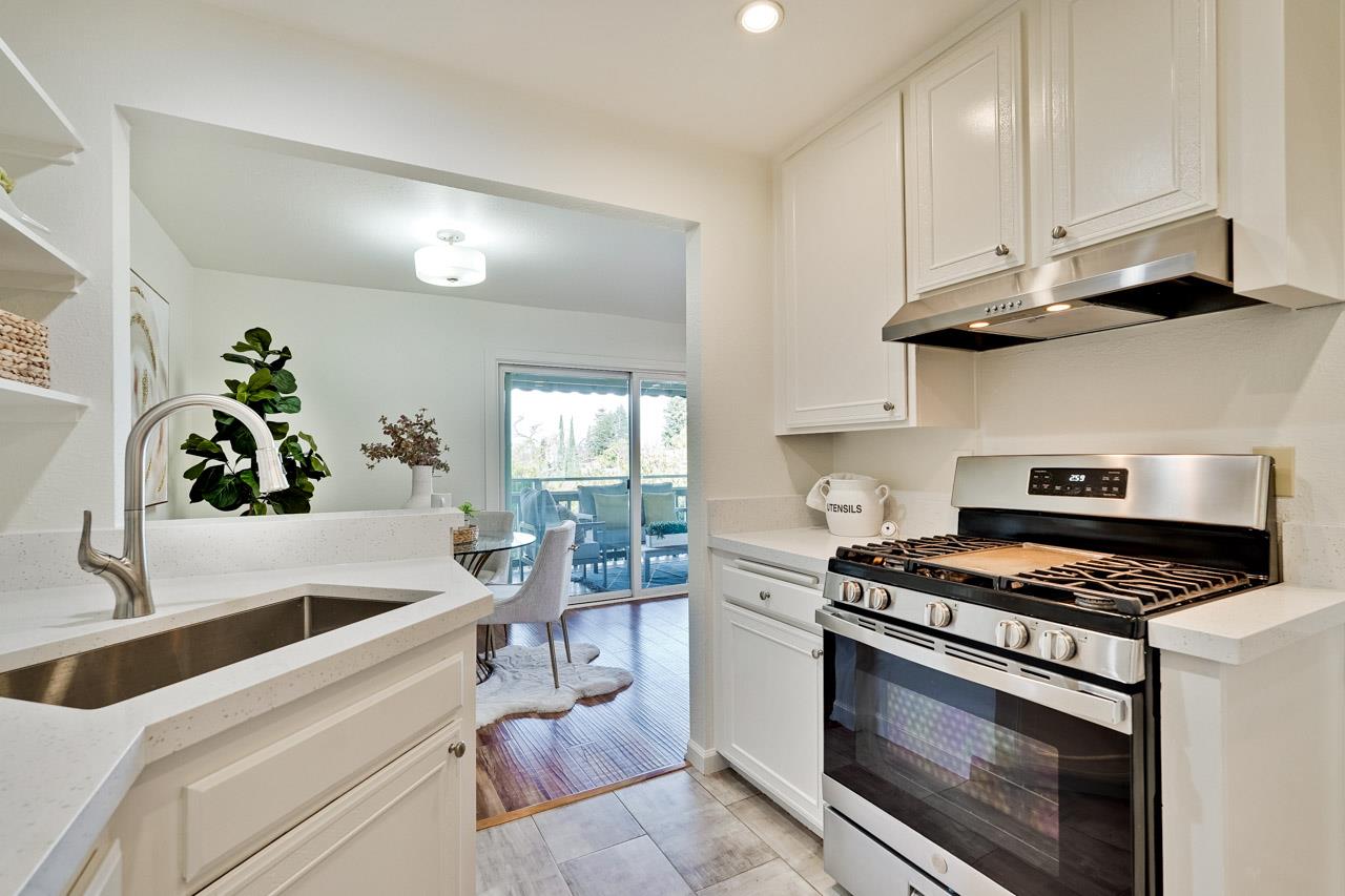 Detail Gallery Image 13 of 36 For 2739 Mauricia Ave #B,  Santa Clara,  CA 95051 - 2 Beds | 2 Baths