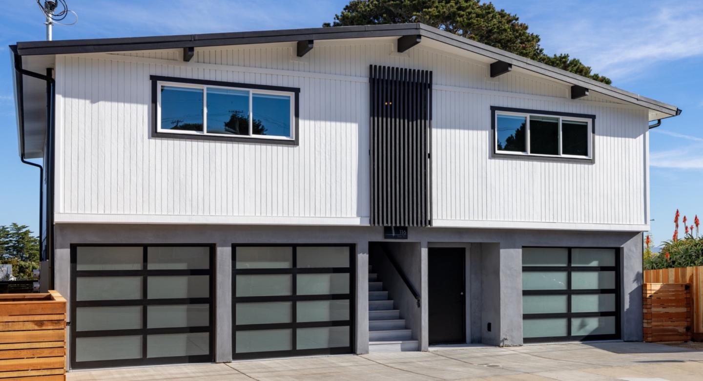 Detail Gallery Image 2 of 38 For 116 Evans Ave, Pacific Grove,  CA 93950 - – Beds | – Baths