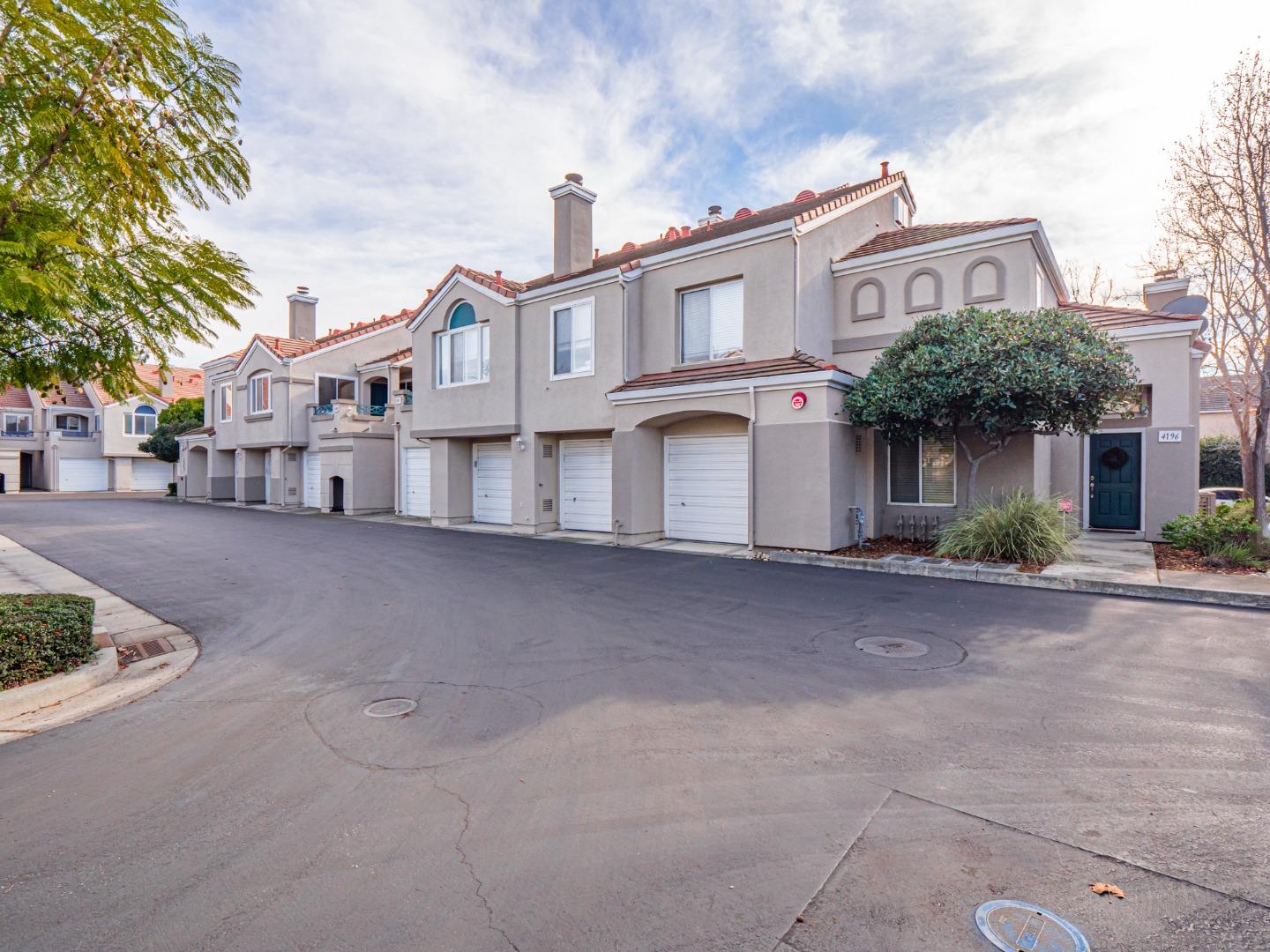 Detail Gallery Image 18 of 62 For 4194 Sophia Way, San Jose,  CA 95134 - 2 Beds | 2/1 Baths