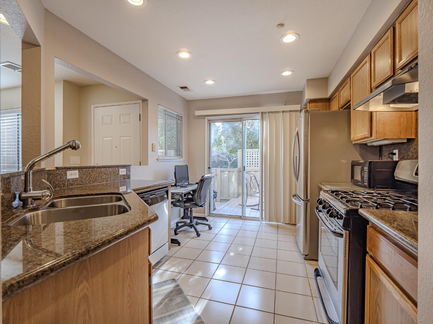 Detail Gallery Image 38 of 62 For 4194 Sophia Way, San Jose,  CA 95134 - 2 Beds | 2/1 Baths