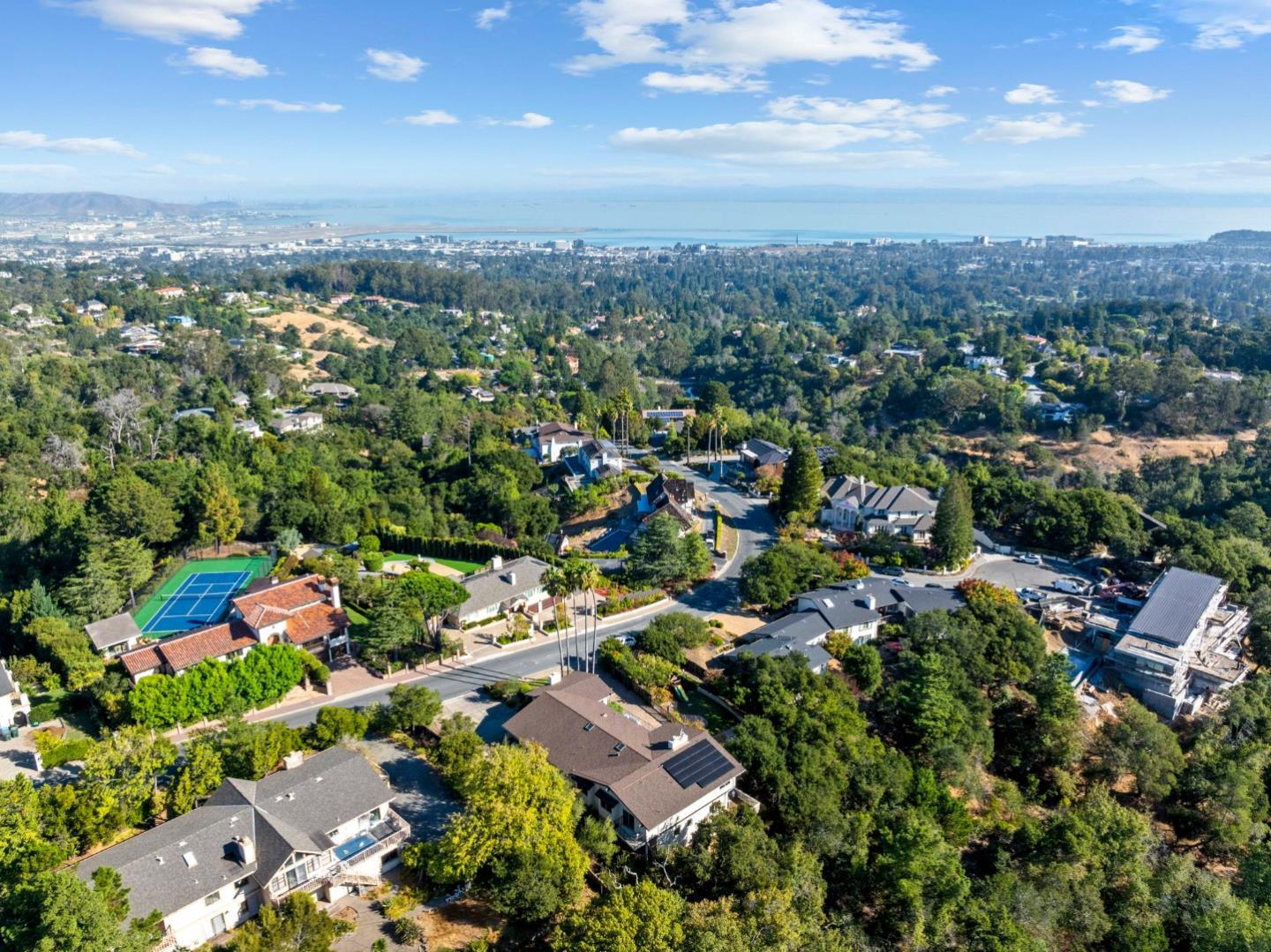 Detail Gallery Image 3 of 96 For 2625 Skyfarm Dr, Hillsborough,  CA 94010 - 6 Beds | 5 Baths