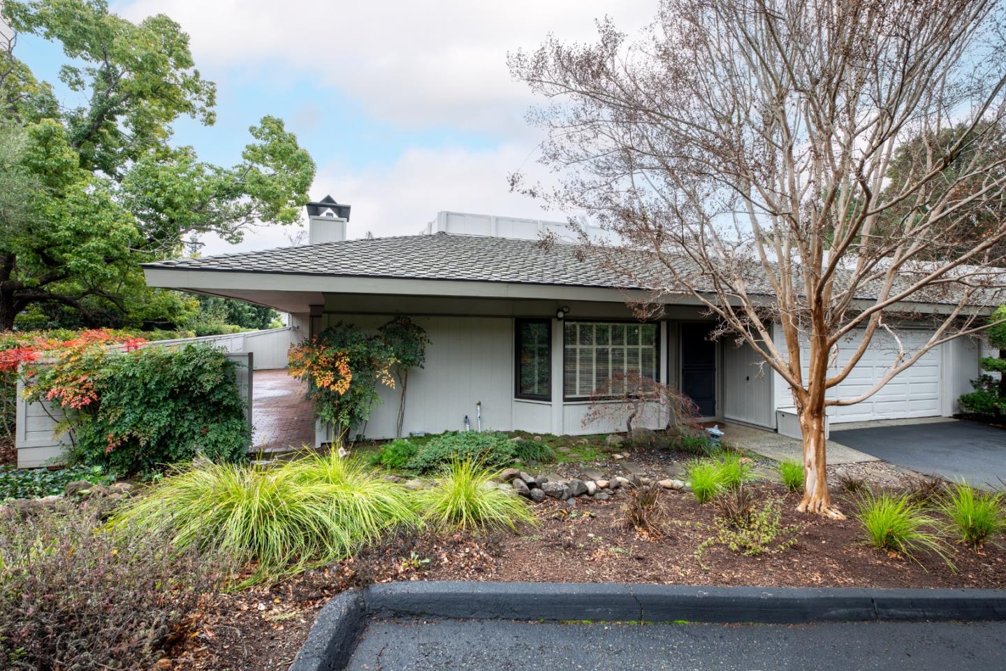 Detail Gallery Image 1 of 41 For 75 Deep Well Ln, Los Altos,  CA 94022 - 2 Beds | 2 Baths