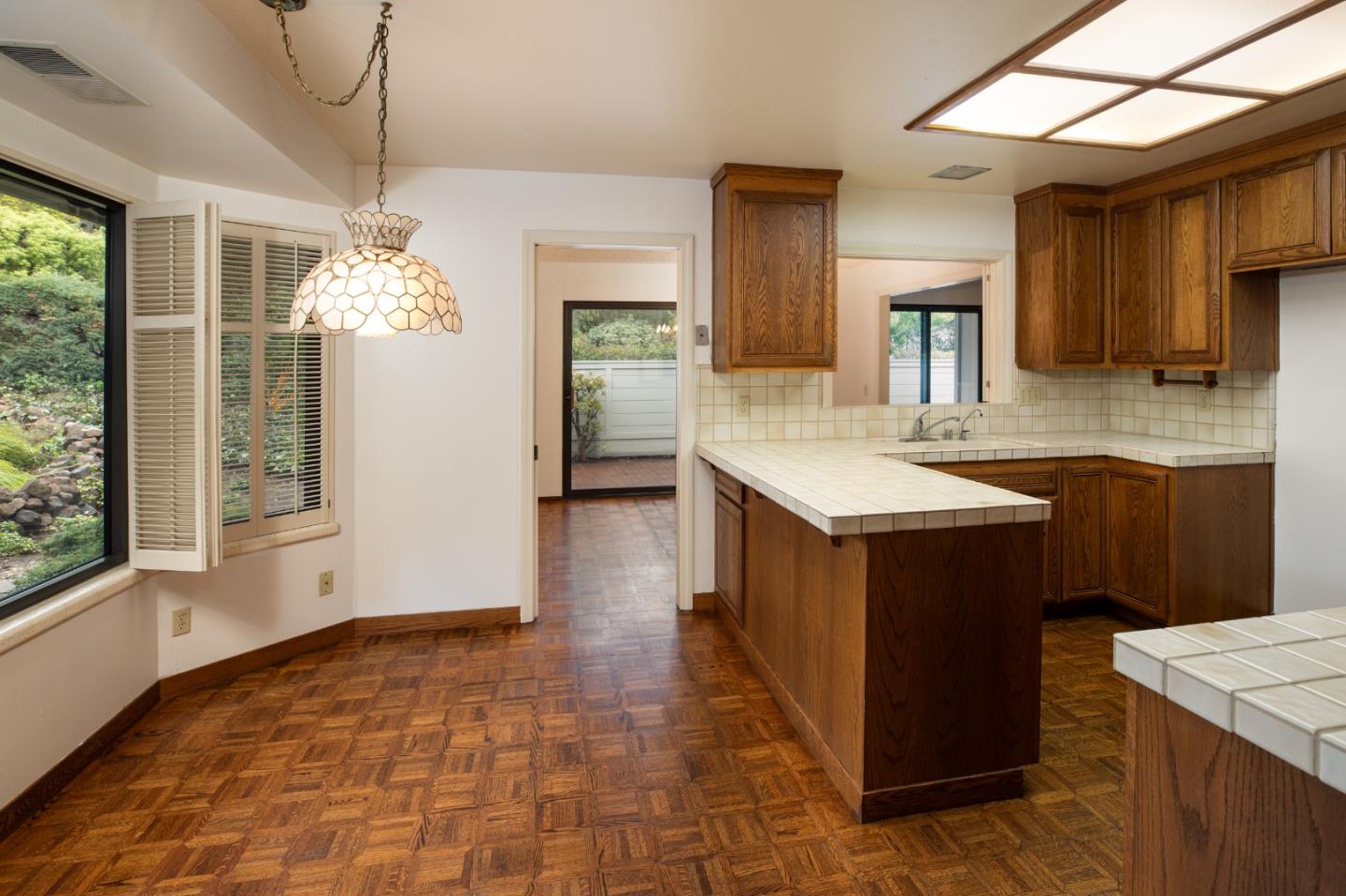 Detail Gallery Image 8 of 41 For 75 Deep Well Ln, Los Altos,  CA 94022 - 2 Beds | 2 Baths