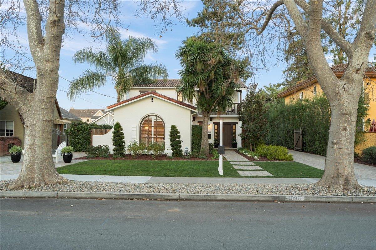 Detail Gallery Image 3 of 79 For 1090 Carolyn Ave, San Jose,  CA 95125 - 2 Beds | 1/1 Baths