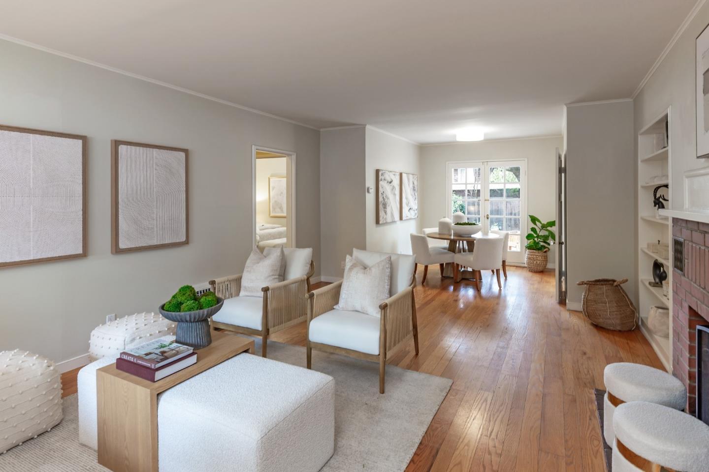 Detail Gallery Image 4 of 12 For 2173 Santa Cruz Ave, Menlo Park,  CA 94025 - 2 Beds | 1 Baths