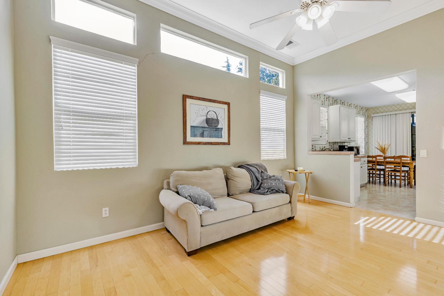 Detail Gallery Image 4 of 21 For 197 Summerset Dr, Brentwood,  CA 94513 - 2 Beds | 2 Baths