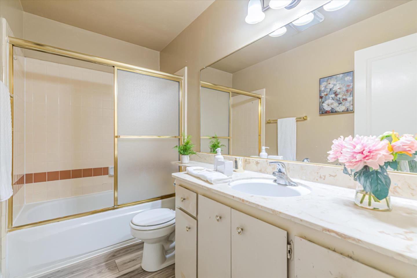 Detail Gallery Image 17 of 51 For 121 Buckingham Dr #45,  Santa Clara,  CA 95051 - 1 Beds | 1 Baths