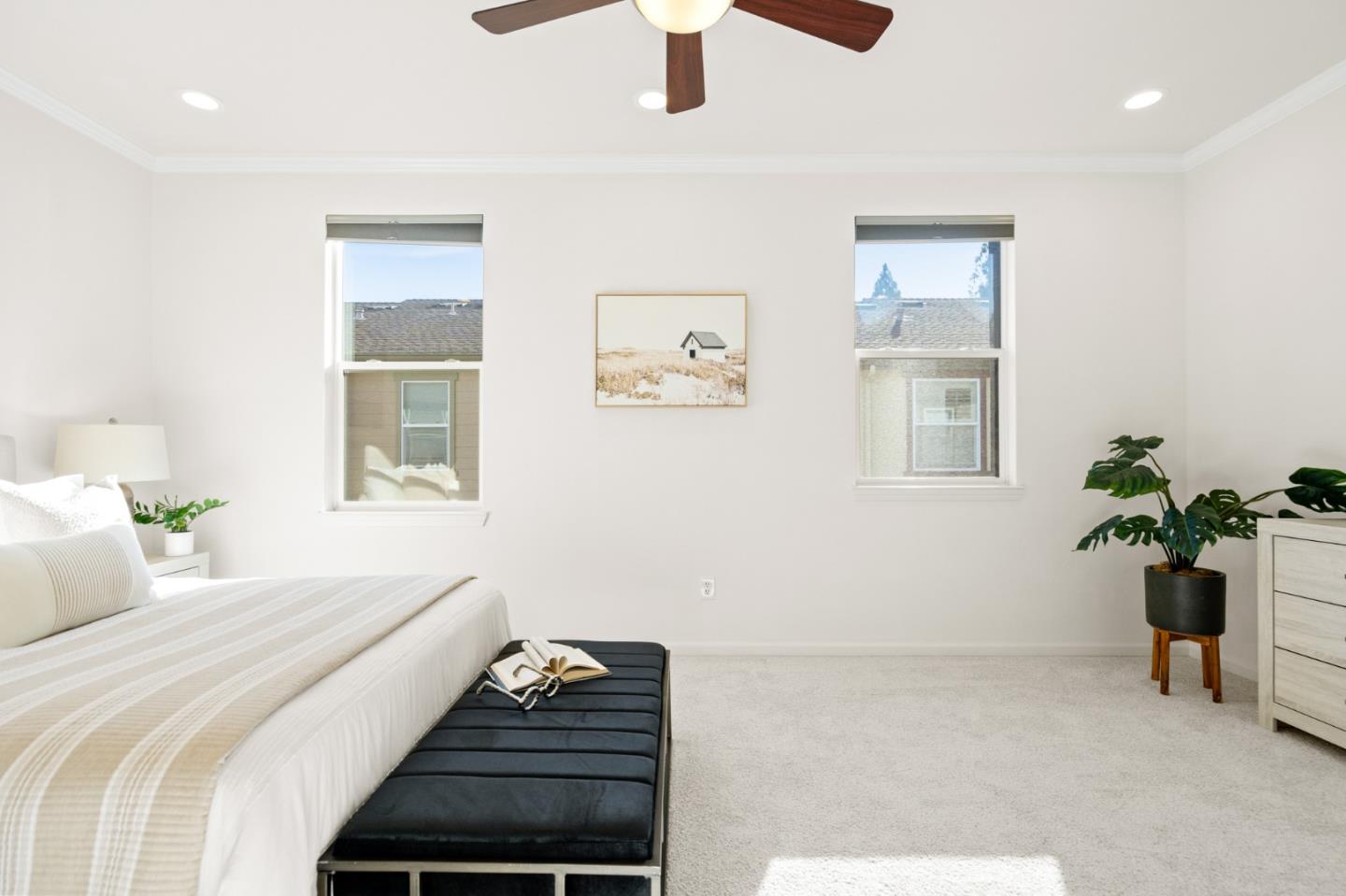 Detail Gallery Image 19 of 50 For 219 Peppermint Tree Ter #4,  Sunnyvale,  CA 94086 - 3 Beds | 3/1 Baths