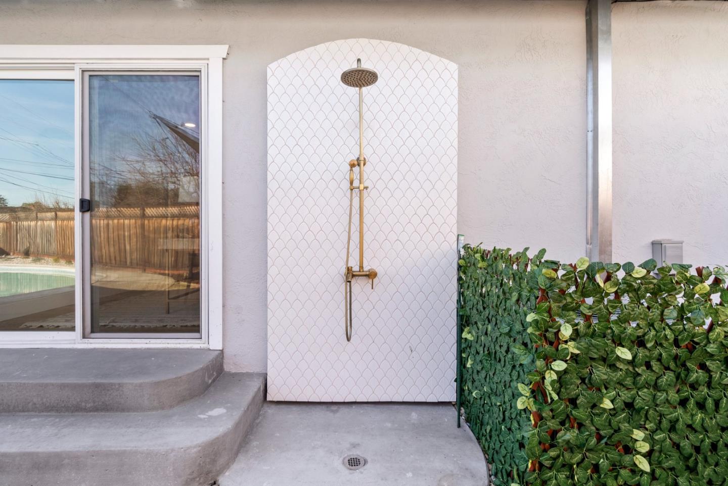 Detail Gallery Image 32 of 59 For 790 Nuttal Oak Ct, Sunnyvale,  CA 94086 - 4 Beds | 2 Baths