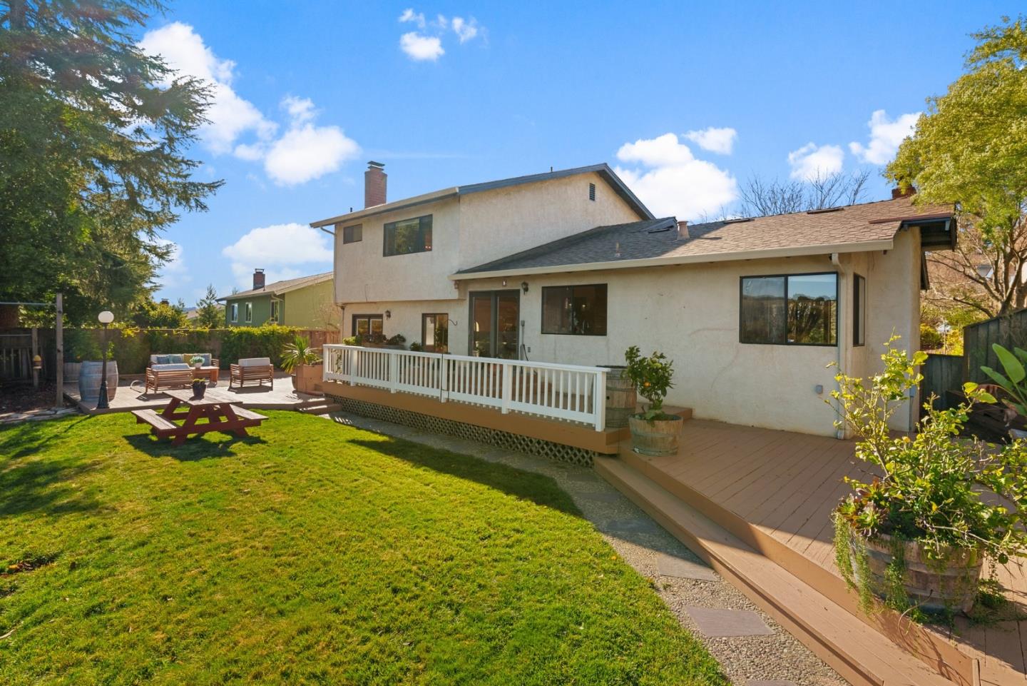 Detail Gallery Image 51 of 78 For 6028 Slopeview Ct, Castro Valley,  CA 94552 - 4 Beds | 3 Baths