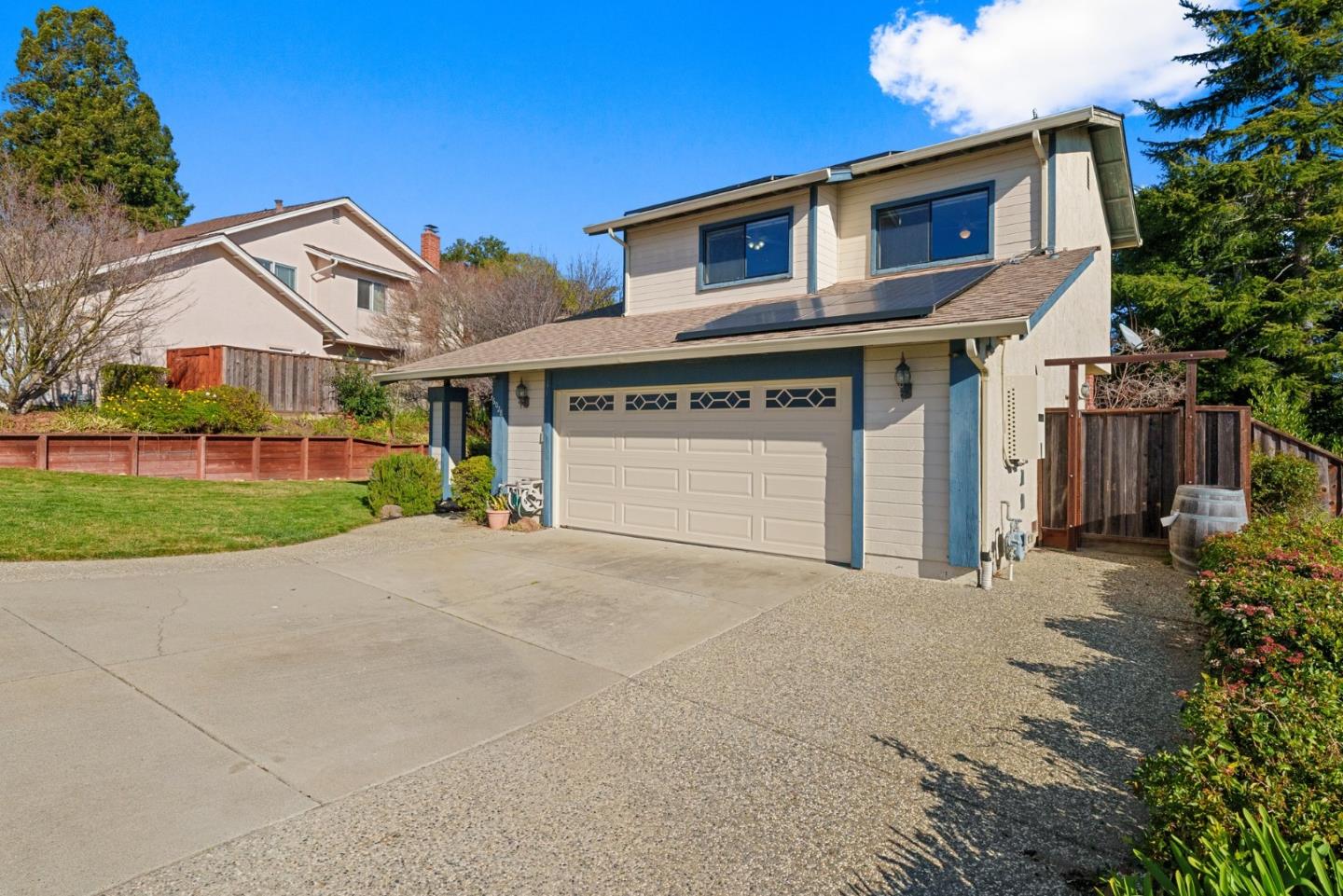 Detail Gallery Image 6 of 78 For 6028 Slopeview Ct, Castro Valley,  CA 94552 - 4 Beds | 3 Baths