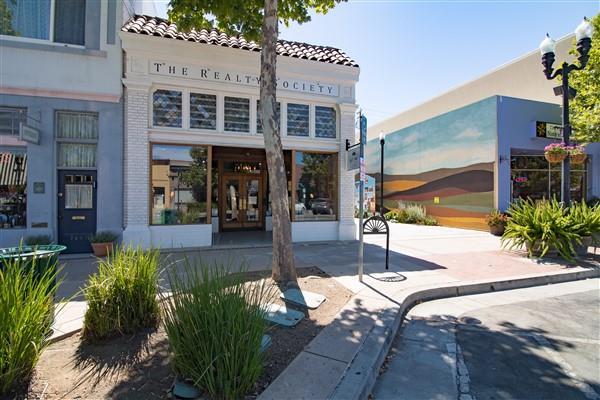 Thumbnail for 7451 Monterey Rd, Gilroy, CA 95020