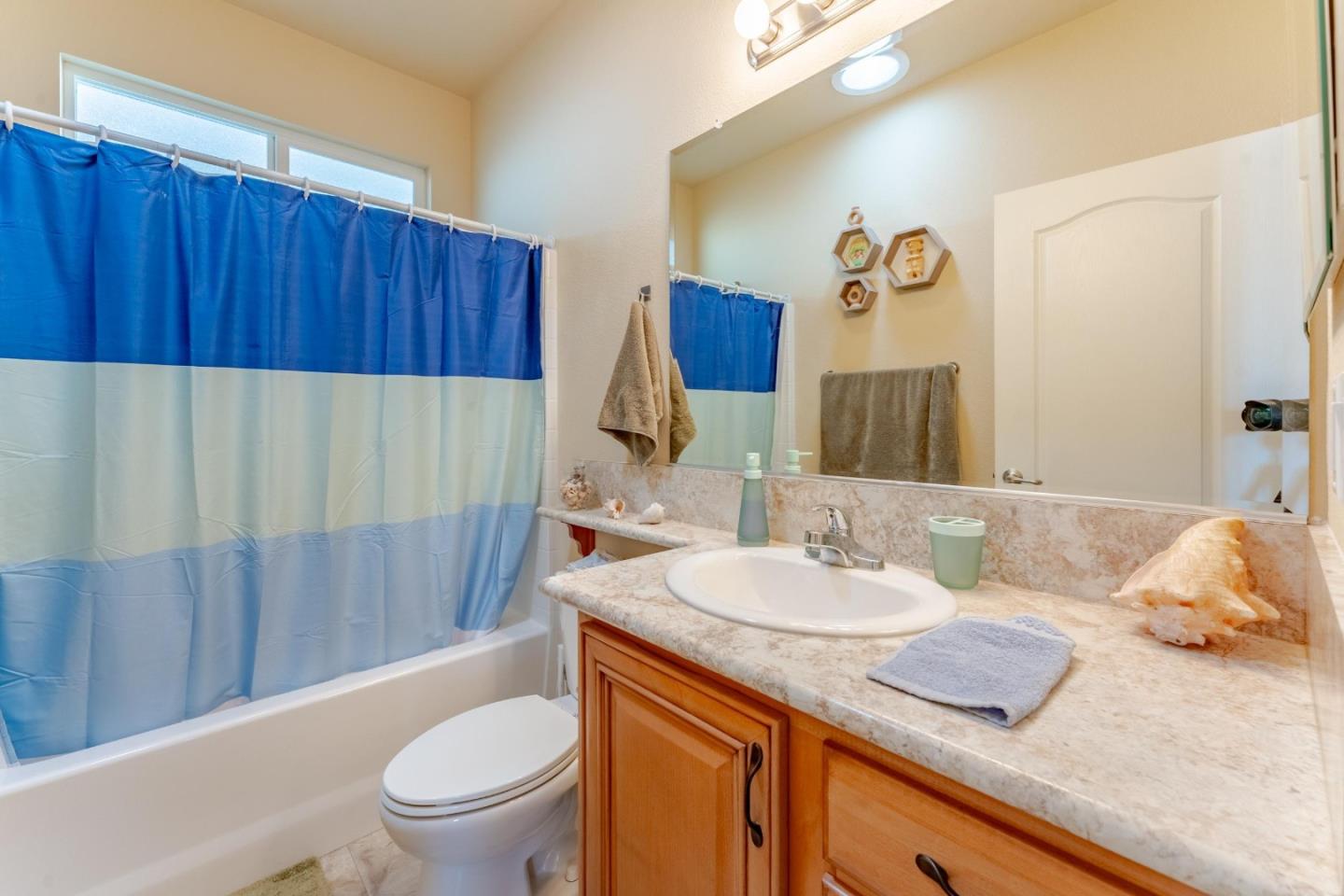 Detail Gallery Image 11 of 23 For 3913 Moana Way #3913,  Modesto,  CA 95355 - 3 Beds | 2 Baths