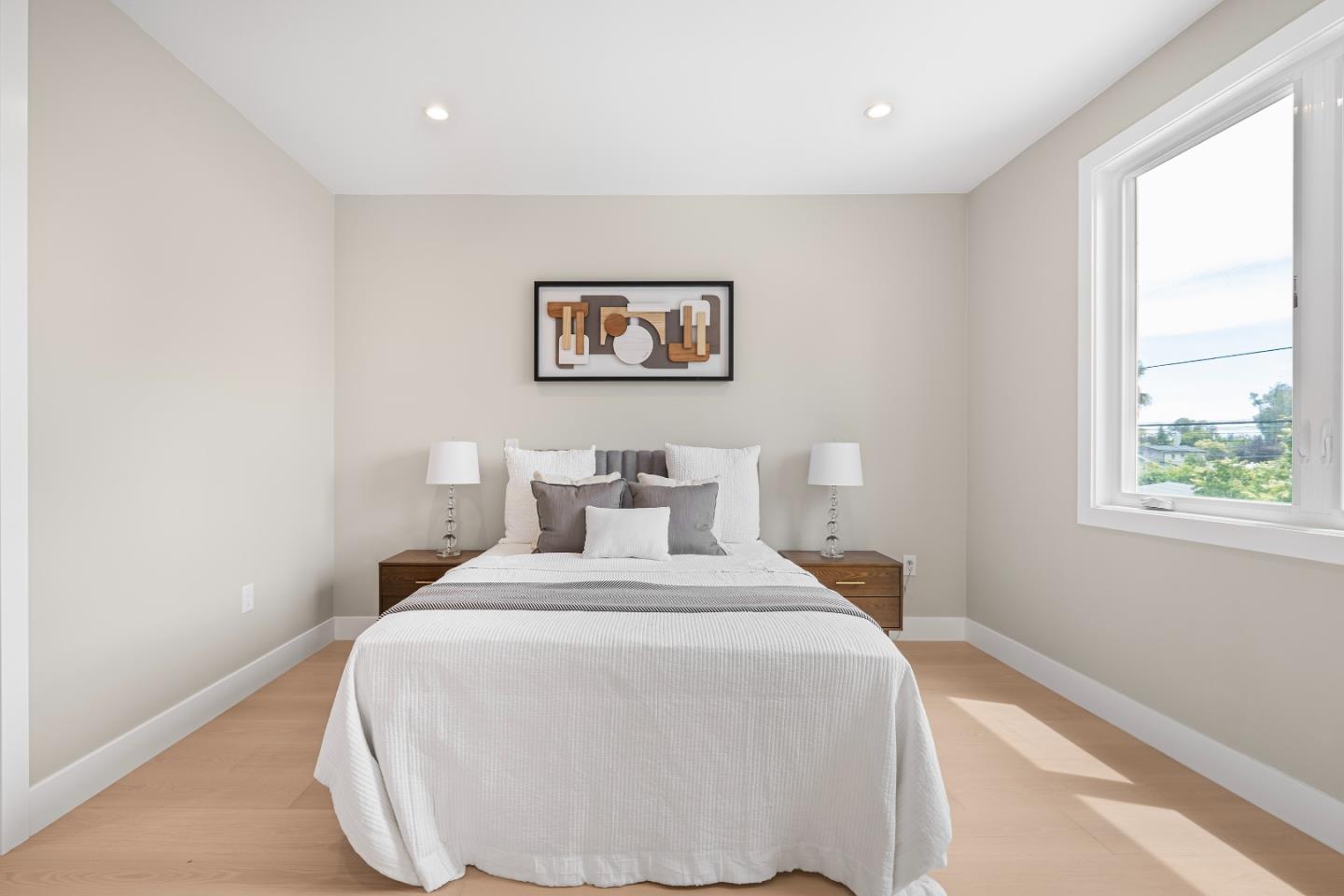 Detail Gallery Image 22 of 48 For 246 Farley St, Mountain View,  CA 94043 - 4 Beds | 3 Baths