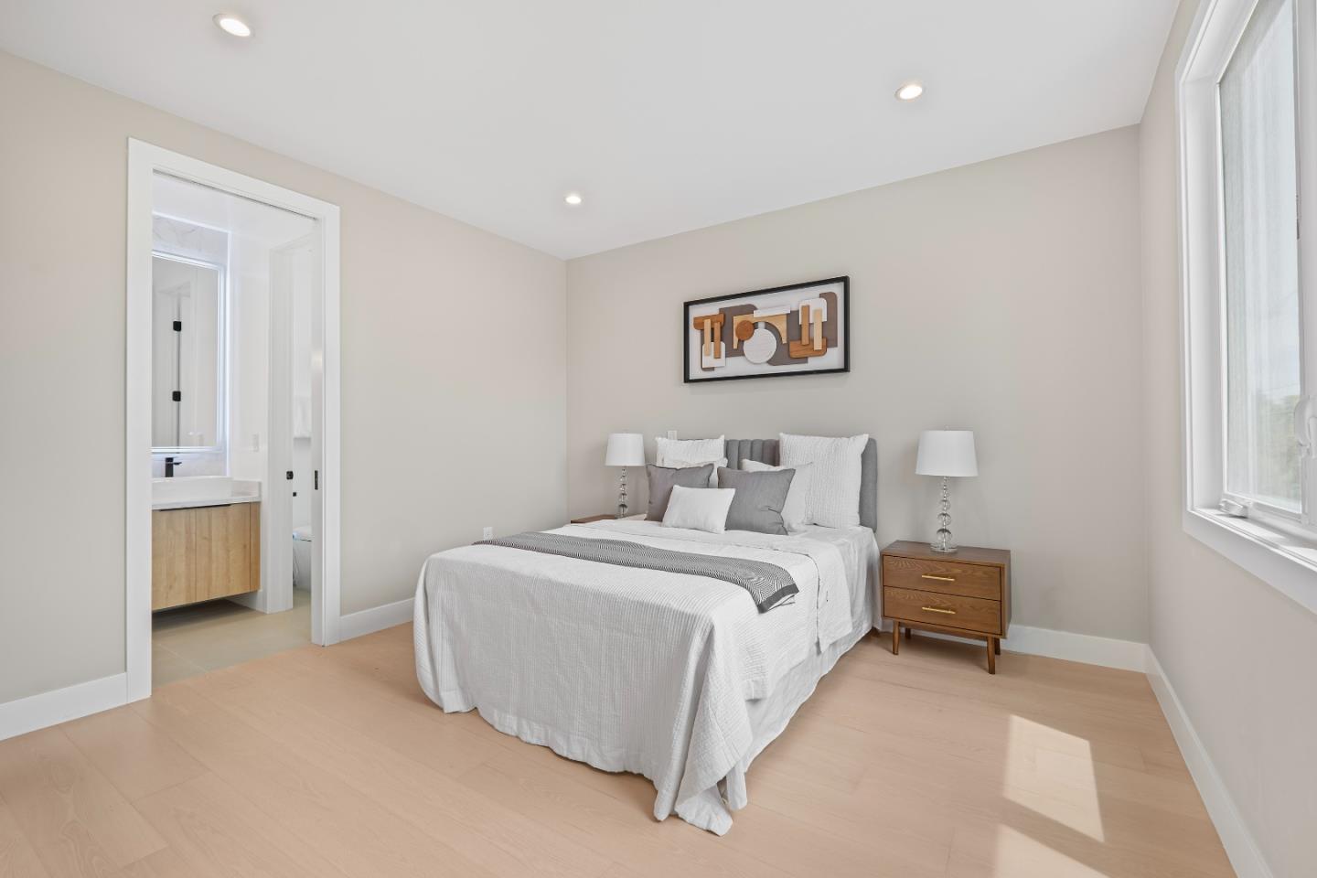 Detail Gallery Image 23 of 48 For 246 Farley St, Mountain View,  CA 94043 - 4 Beds | 3 Baths