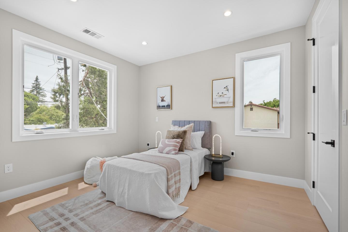 Detail Gallery Image 25 of 48 For 246 Farley St, Mountain View,  CA 94043 - 4 Beds | 3 Baths