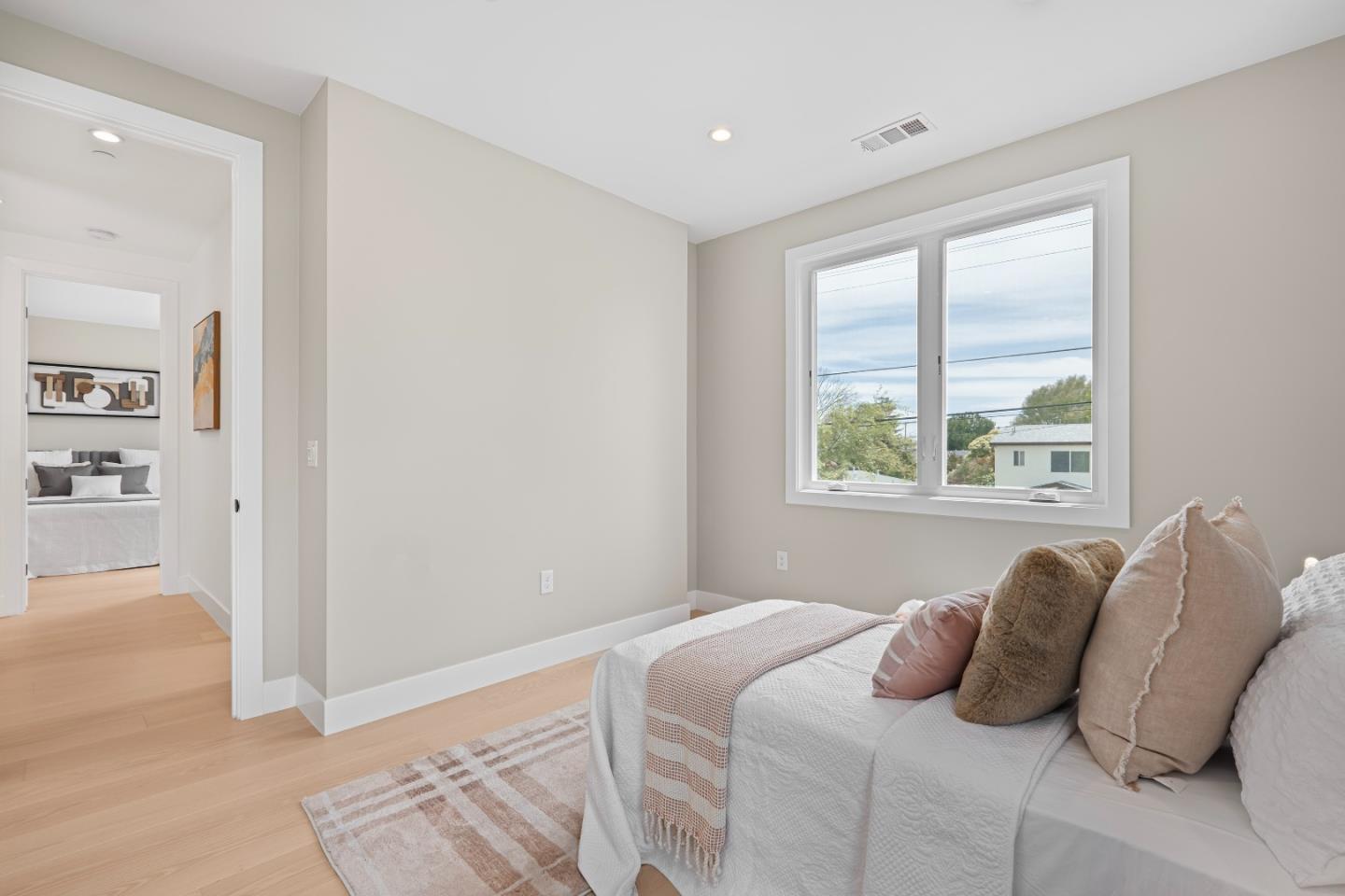 Detail Gallery Image 26 of 48 For 246 Farley St, Mountain View,  CA 94043 - 4 Beds | 3 Baths