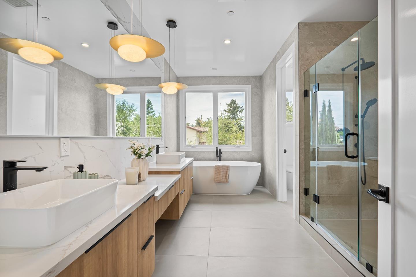 Detail Gallery Image 31 of 48 For 246 Farley St, Mountain View,  CA 94043 - 4 Beds | 3 Baths