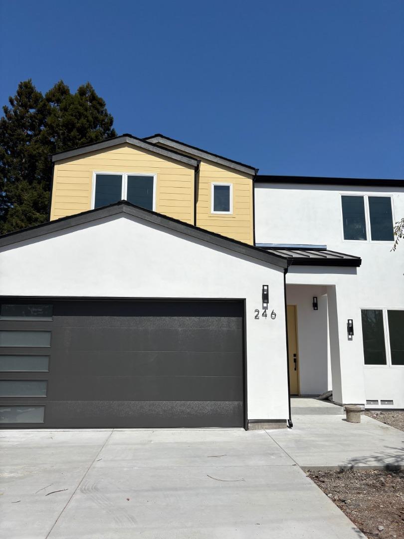 Detail Gallery Image 6 of 48 For 246 Farley St, Mountain View,  CA 94043 - 4 Beds | 3 Baths