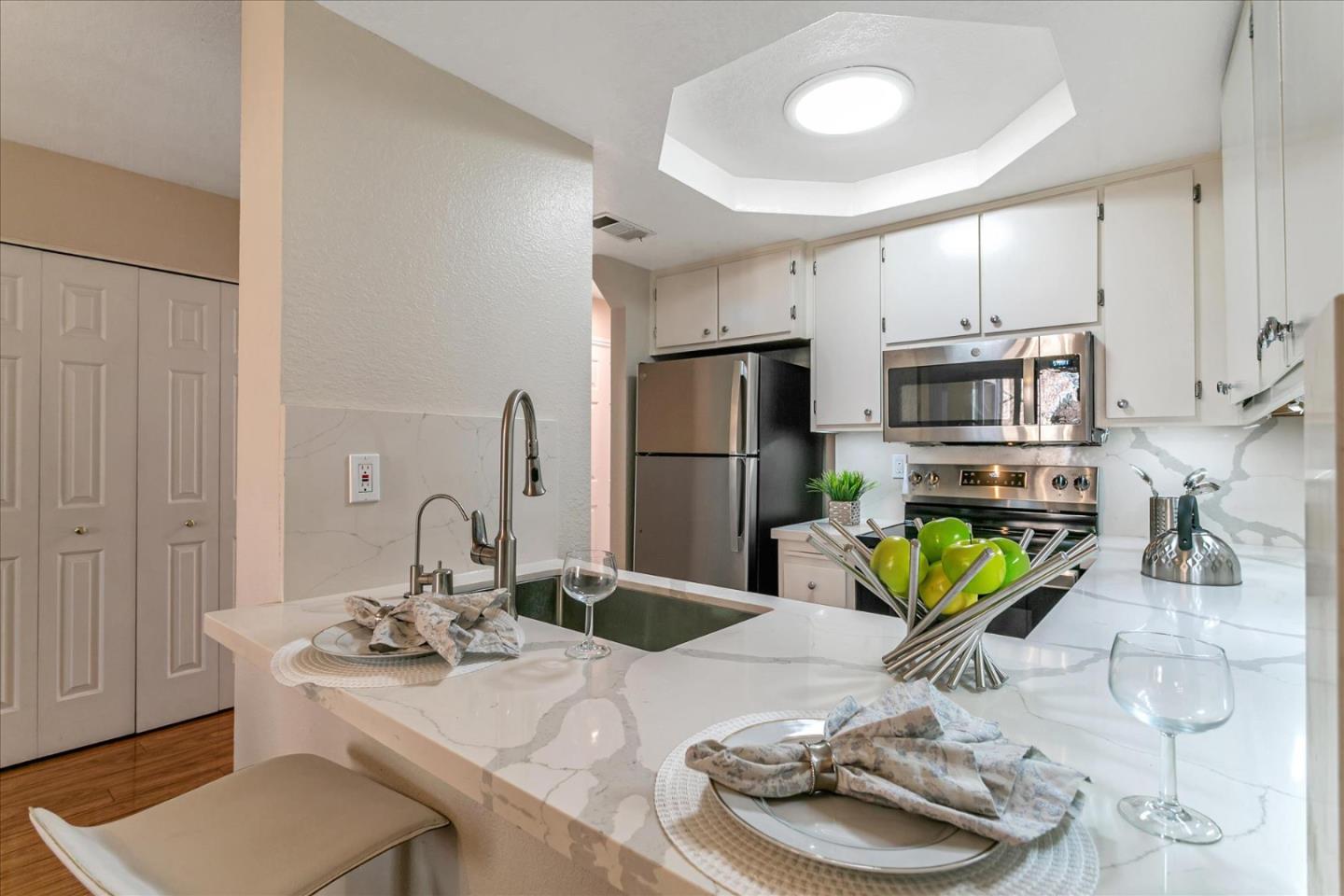 Detail Gallery Image 6 of 25 For 259 Sumba Ct, San Jose,  CA 95123 - 3 Beds | 2 Baths